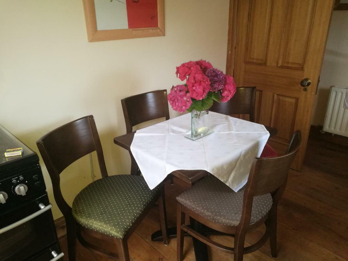 לינה וארוחת בוקר באלישנון Assaroe House מראה חיצוני תמונה