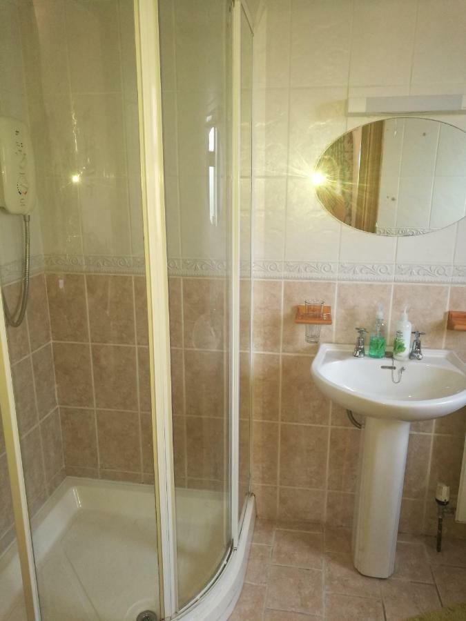 לינה וארוחת בוקר באלישנון Assaroe House מראה חיצוני תמונה